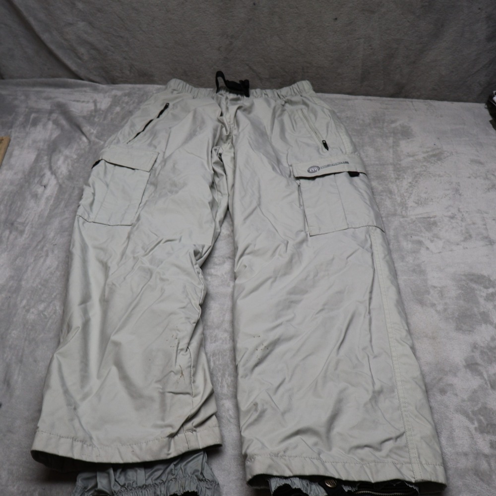 Magnus Pants Mens Medium Gray Cargo Utility Gorpcore Wind Rain Outdoor 28x33
